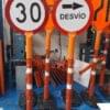 DELINEADOR TUBULAR PARA ZONAS EN CONSTRUCCIÓN<br>TUBUE DELINEATORS FOR CONSTRUCTION AREAS - Imagen 3